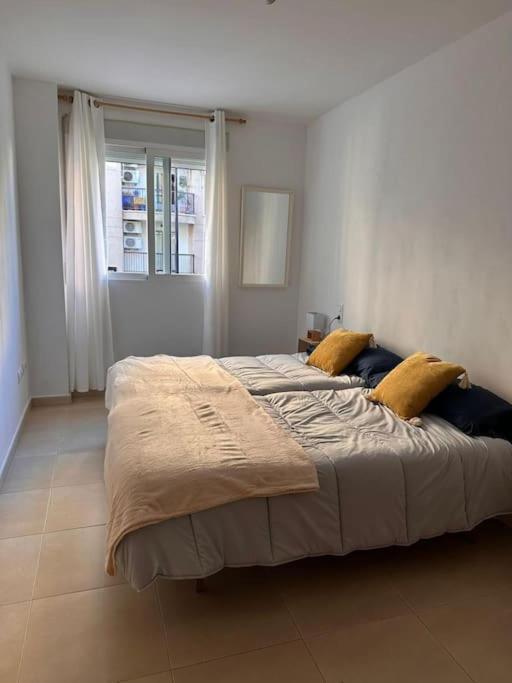 Piso En Gandia Apartamento Exterior foto